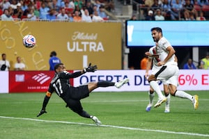 Man City show gulf in quality as they hit Al Ain for six