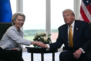 US and EU strike an 'across the board' agreement on tariffs