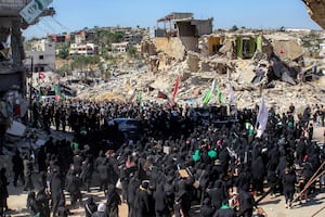 Lebanon's Shiite Muslims mark Ashura amid calls for Hezbollah to disarm and security threats