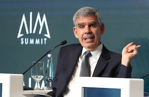 Powell should resign to protect Fed, economist says